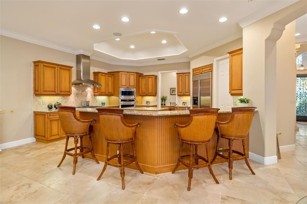 For Sale: $2,345,000 (4 beds, 4 baths, 4820 Square Feet)