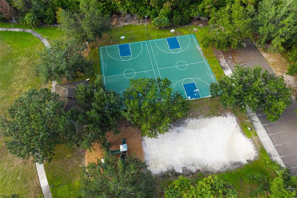 For Sale: $2,345,000 (4 beds, 4 baths, 4820 Square Feet)