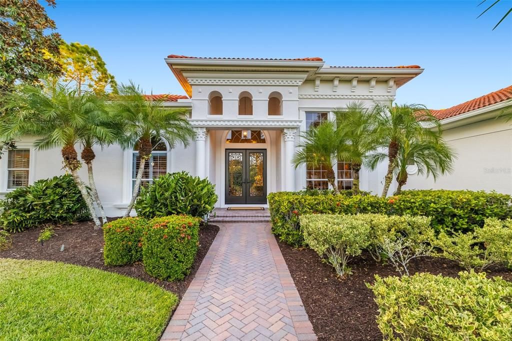 For Sale: $2,345,000 (4 beds, 4 baths, 4820 Square Feet)