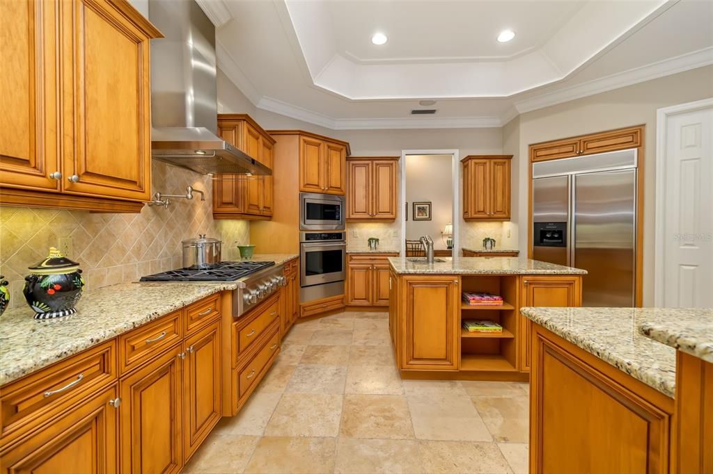 For Sale: $2,345,000 (4 beds, 4 baths, 4820 Square Feet)