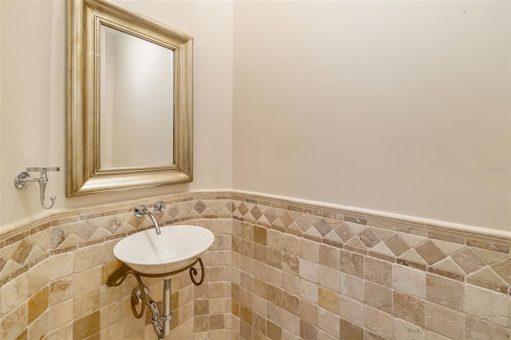 For Sale: $2,345,000 (4 beds, 4 baths, 4820 Square Feet)