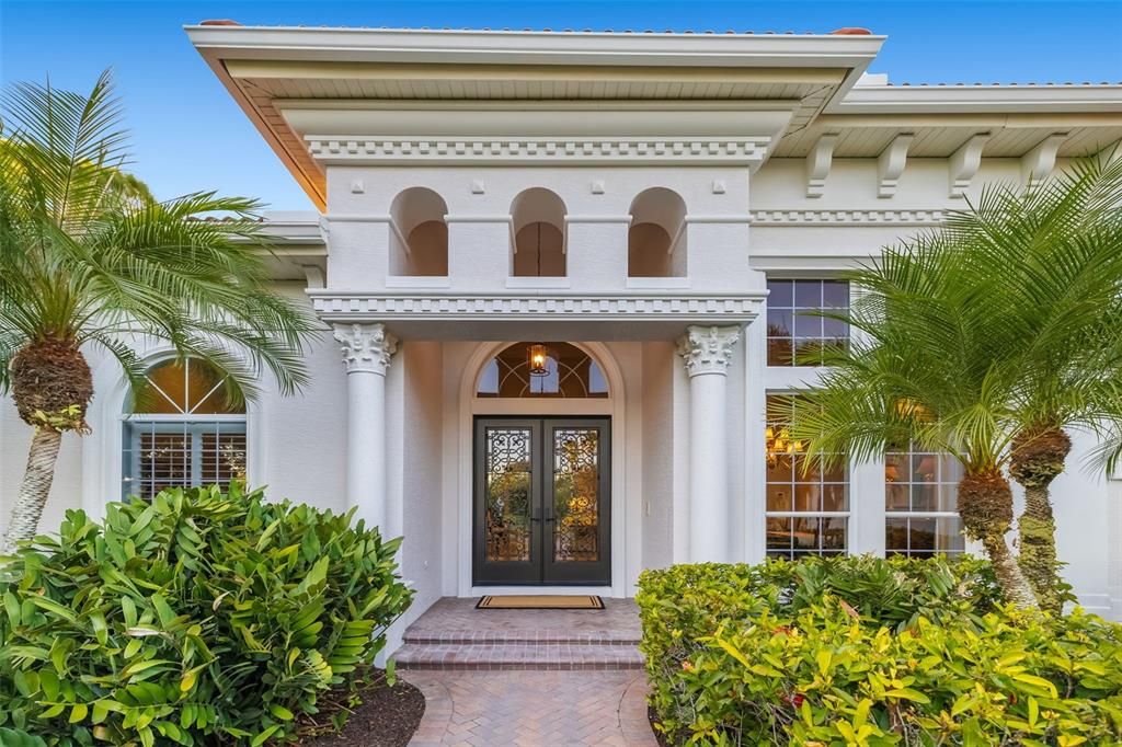 For Sale: $2,345,000 (4 beds, 4 baths, 4820 Square Feet)