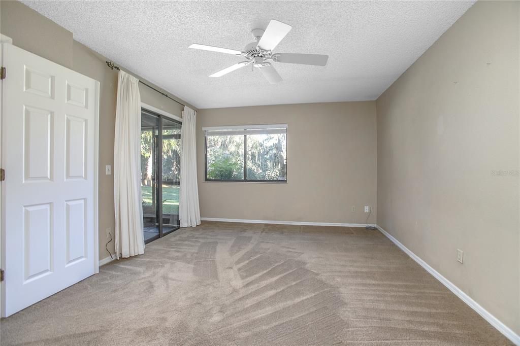 Под контрактом: $280,000 (2 спален, 2 ванн, 1248 Квадратных фут)