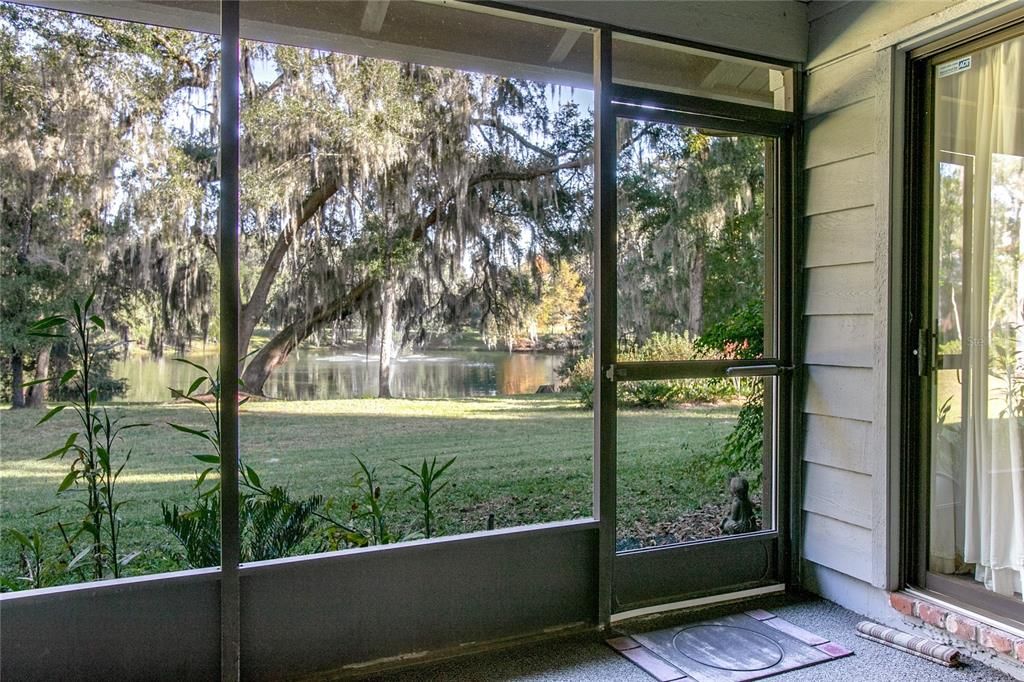 Под контрактом: $280,000 (2 спален, 2 ванн, 1248 Квадратных фут)