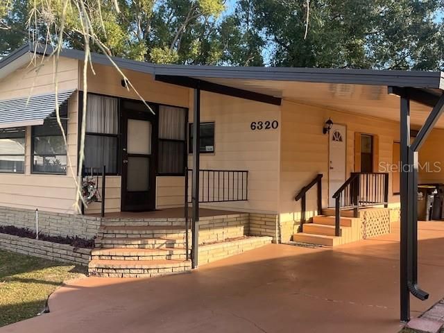 待售: $175,000 (2 贝兹, 2 浴室, 1040 平方英尺)