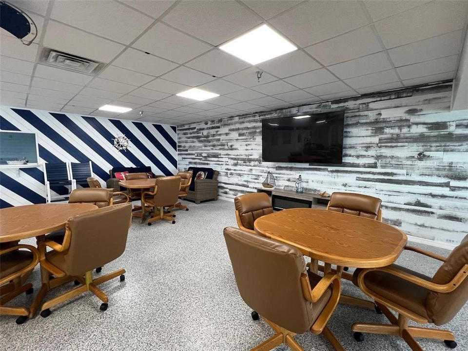 待售: $109,500 (2 贝兹, 2 浴室, 672 平方英尺)