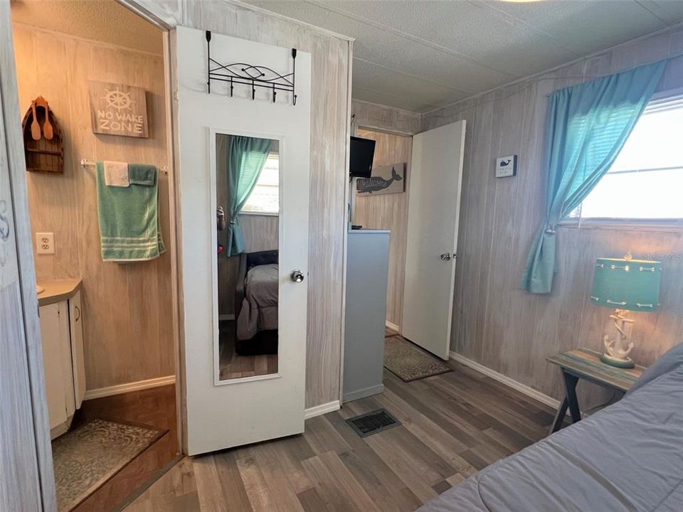 待售: $109,500 (2 贝兹, 2 浴室, 672 平方英尺)