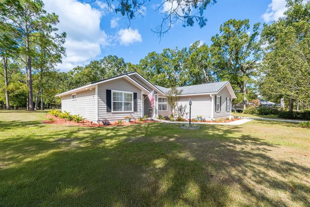 На продажу: $399,000 (3 спален, 2 ванн, 1657 Квадратных фут)