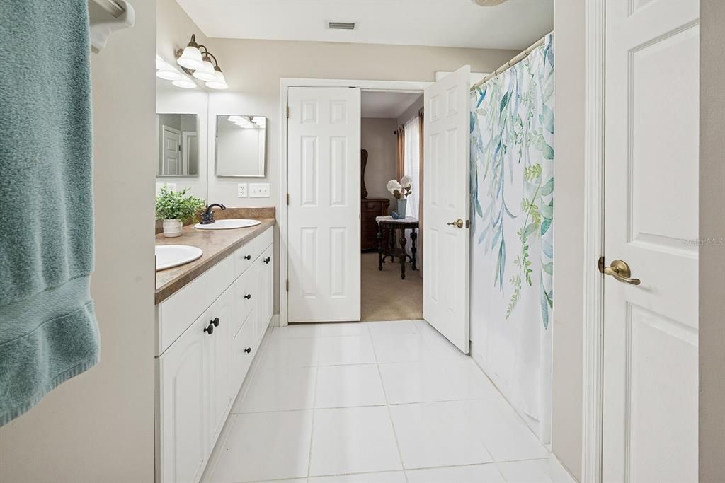 На продажу: $399,000 (3 спален, 2 ванн, 1657 Квадратных фут)