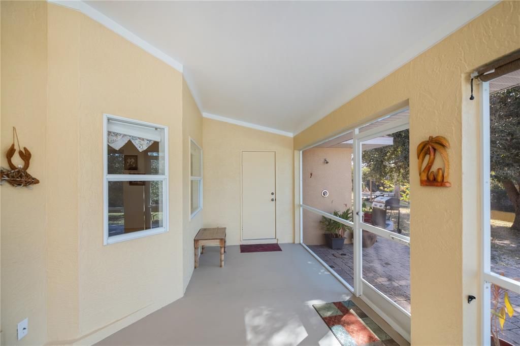 Active With Contract: $309,900 (2 beds, 2 baths, 1786 Square Feet)