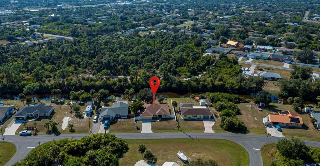 Active With Contract: $309,900 (2 beds, 2 baths, 1786 Square Feet)