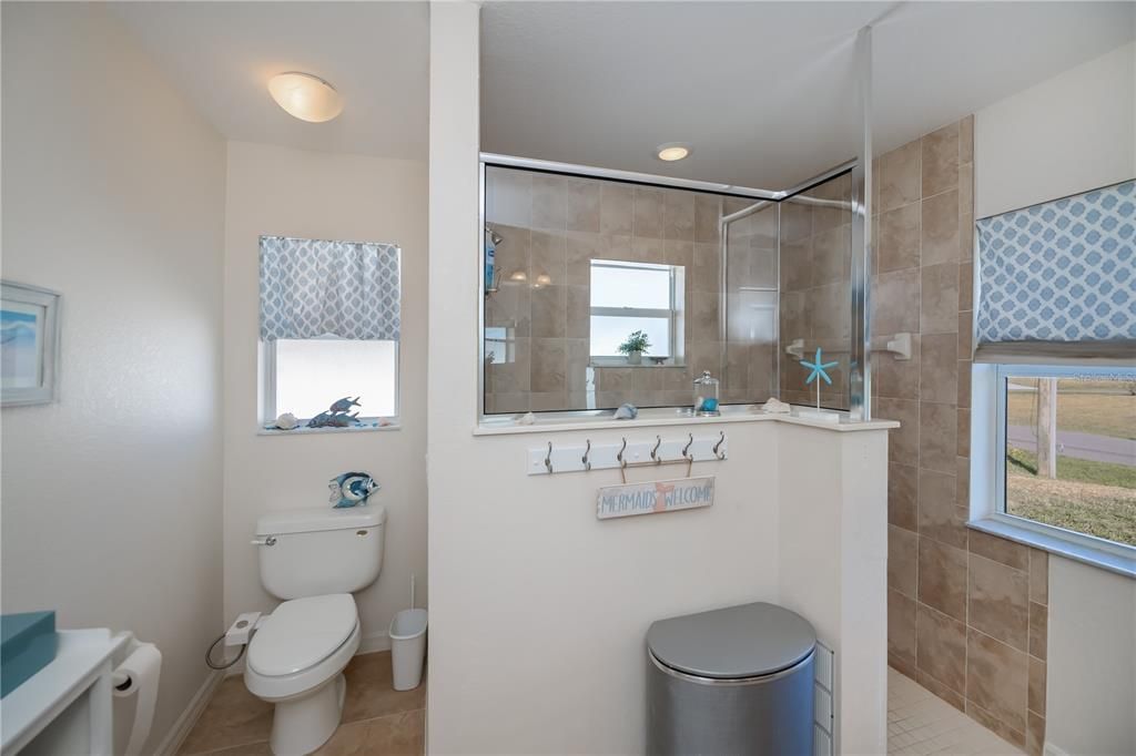 Active With Contract: $309,900 (2 beds, 2 baths, 1786 Square Feet)