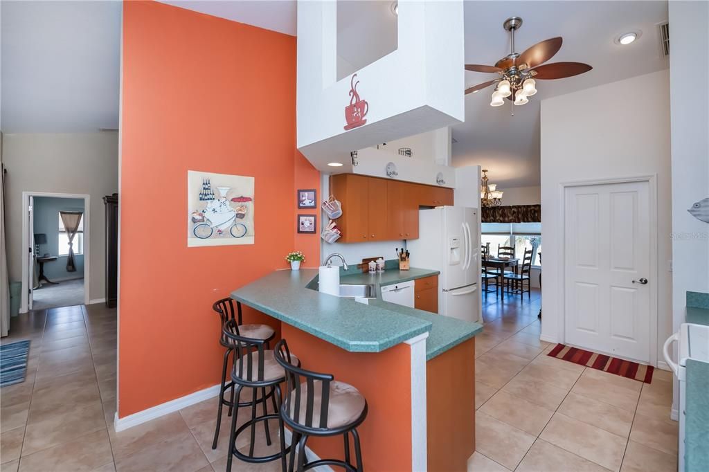Active With Contract: $309,900 (2 beds, 2 baths, 1786 Square Feet)