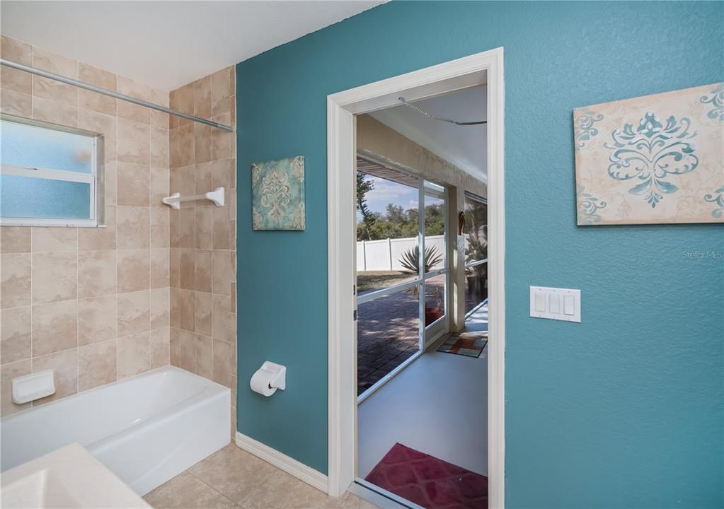 Active With Contract: $309,900 (2 beds, 2 baths, 1786 Square Feet)