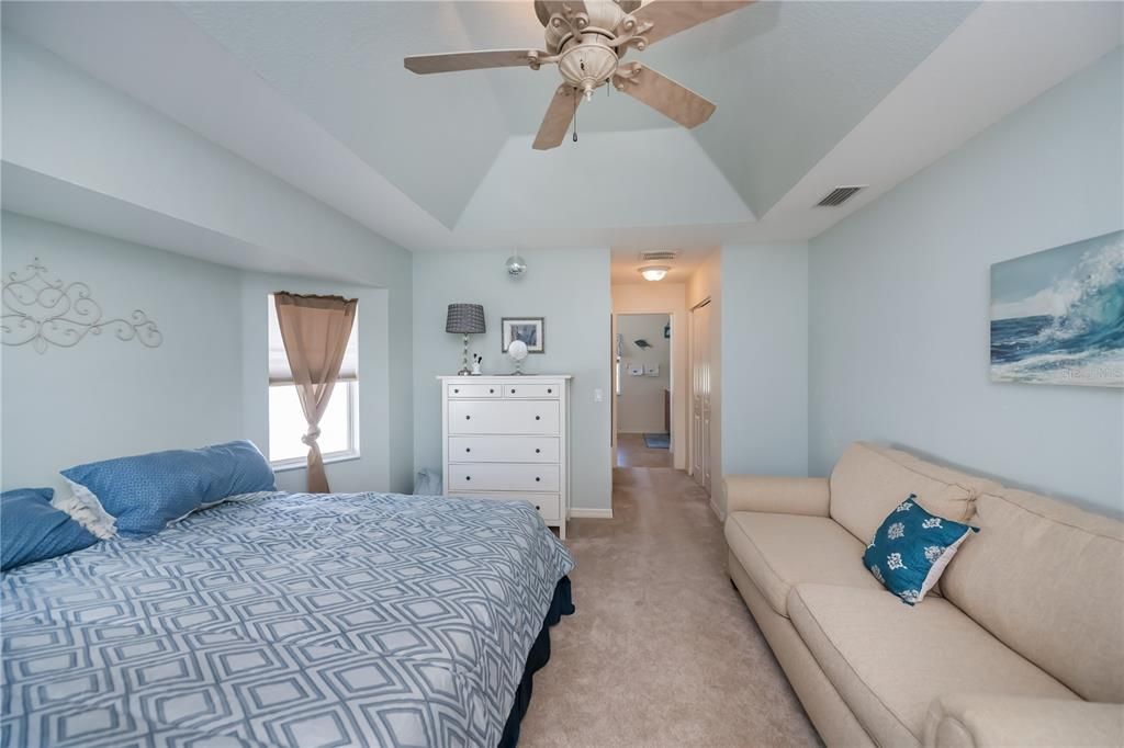Active With Contract: $309,900 (2 beds, 2 baths, 1786 Square Feet)