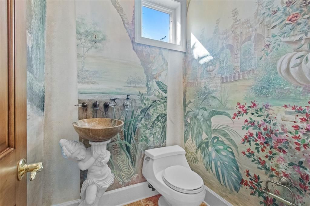 For Sale: $3,650,000 (5 beds, 4 baths, 6310 Square Feet)