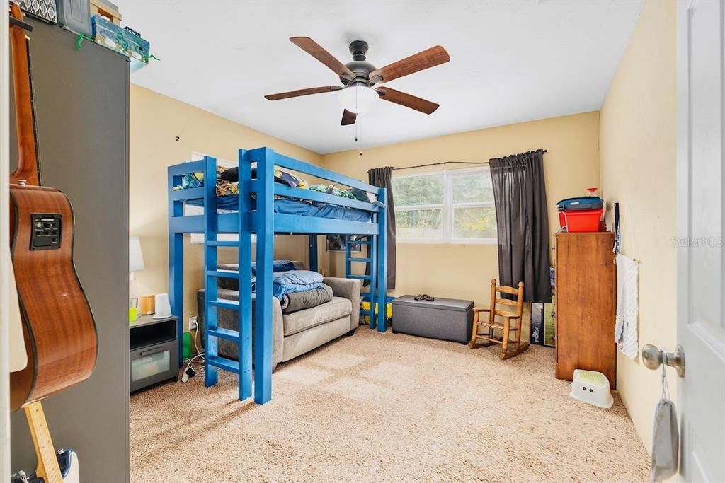 待售: $249,900 (4 贝兹, 3 浴室, 1536 平方英尺)