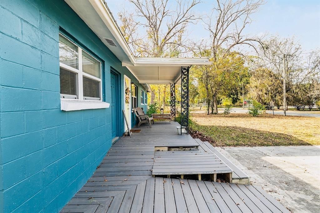 待售: $249,900 (4 贝兹, 3 浴室, 1536 平方英尺)