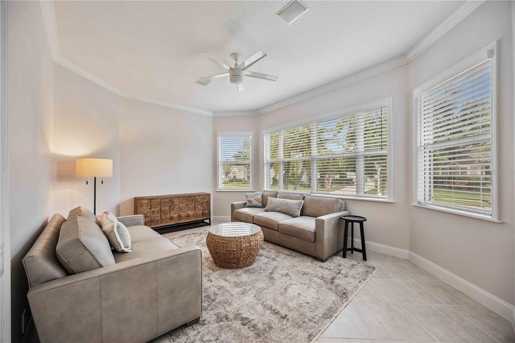 待售: $829,900 (3 贝兹, 2 浴室, 2371 平方英尺)