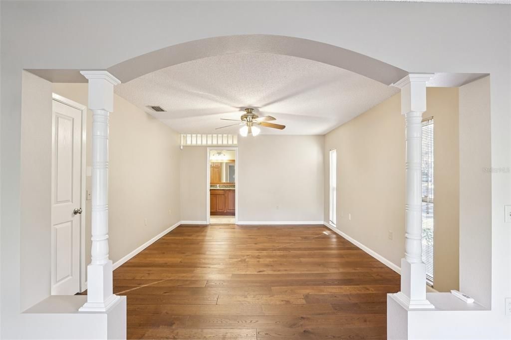 出租: $2,800 (3 贝兹, 2 浴室, 2192 平方英尺)