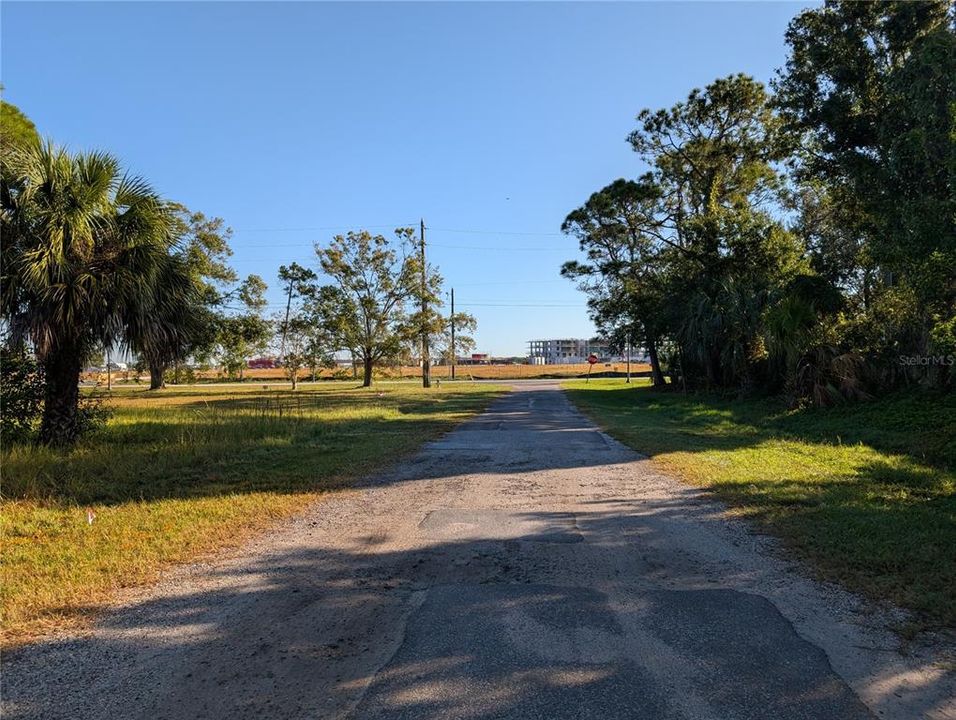 待售: $145,000 (0.13 acres)