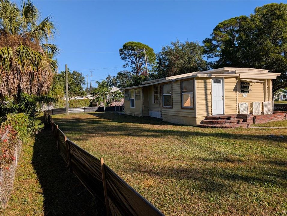 待售: $145,000 (0.13 acres)