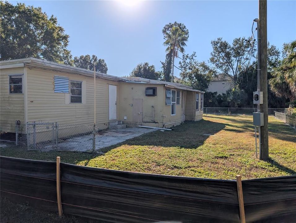 待售: $145,000 (0.13 acres)