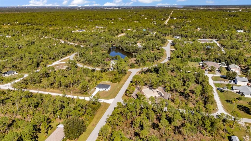 На продажу: $27,000 (0.32 acres)