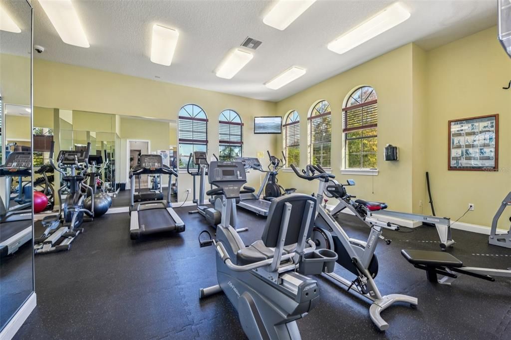 En Venta: $395,000 (4 camas, 2 baños, 1836 Pies cuadrados)