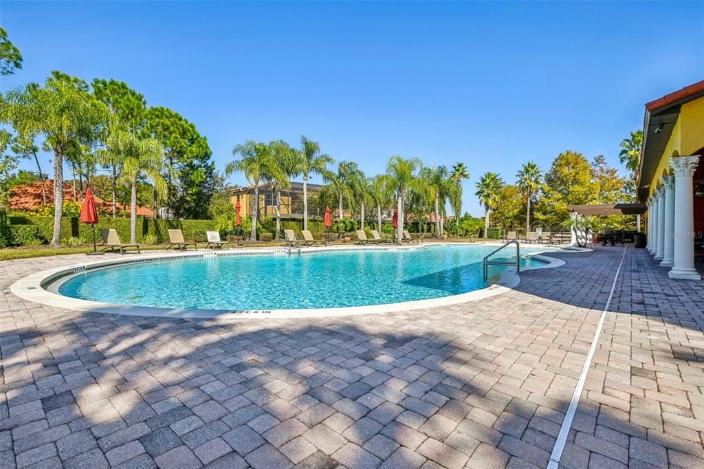 En Venta: $395,000 (4 camas, 2 baños, 1836 Pies cuadrados)