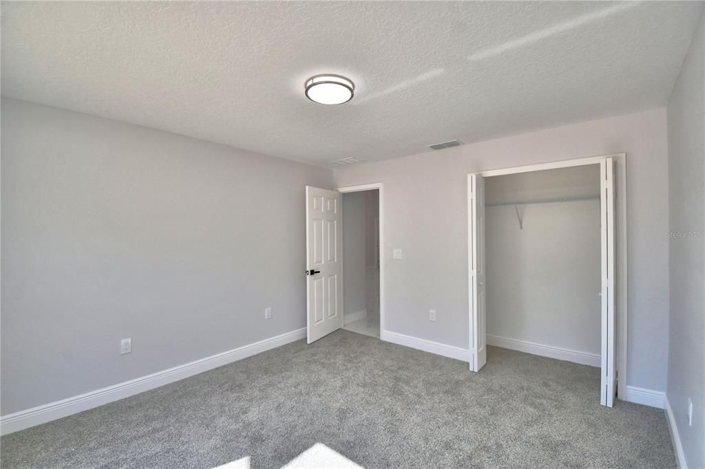 待售: $395,000 (3 贝兹, 2 浴室, 1550 平方英尺)