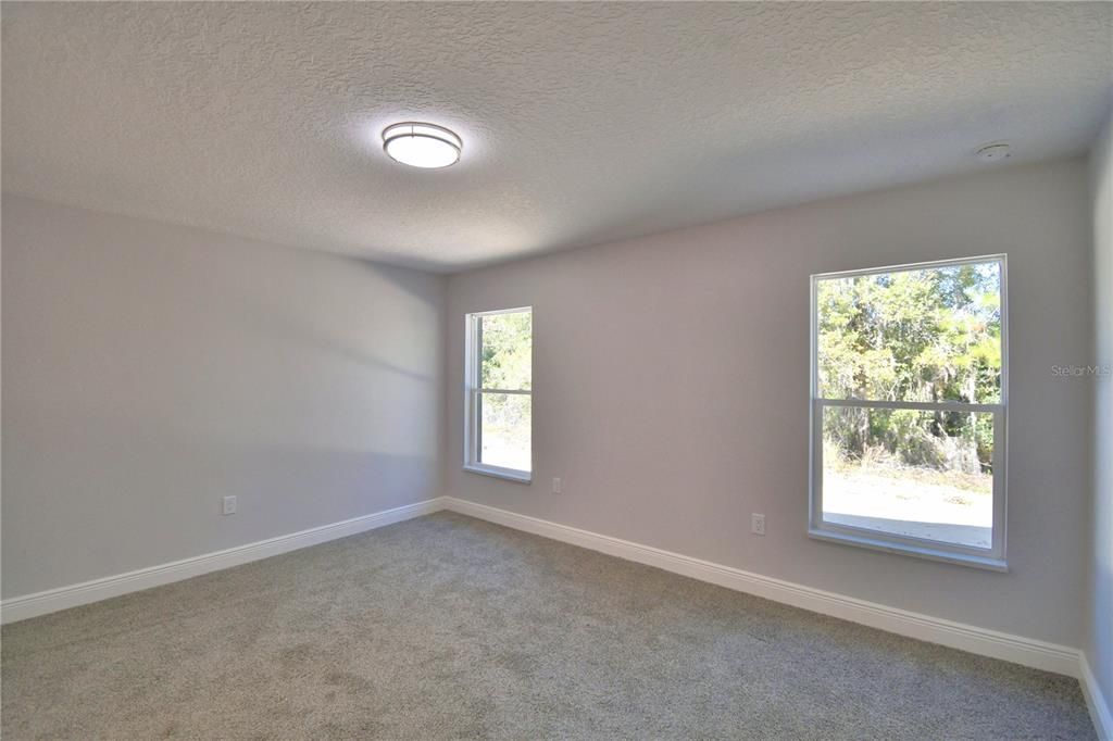 待售: $395,000 (3 贝兹, 2 浴室, 1550 平方英尺)