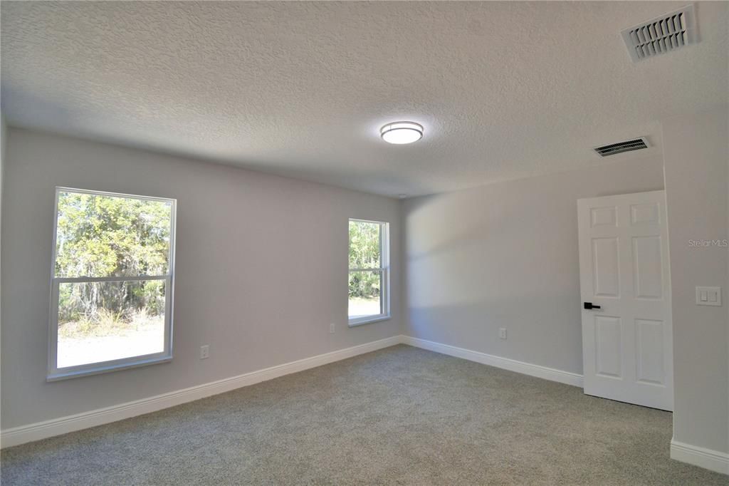 待售: $395,000 (3 贝兹, 2 浴室, 1550 平方英尺)