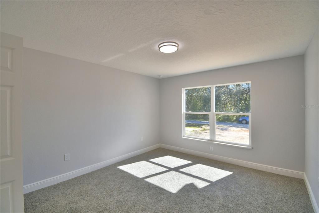 待售: $395,000 (3 贝兹, 2 浴室, 1550 平方英尺)