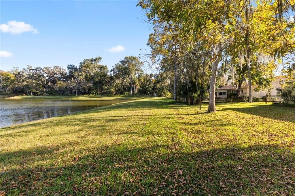 待售: $269,000 (2 贝兹, 2 浴室, 1140 平方英尺)