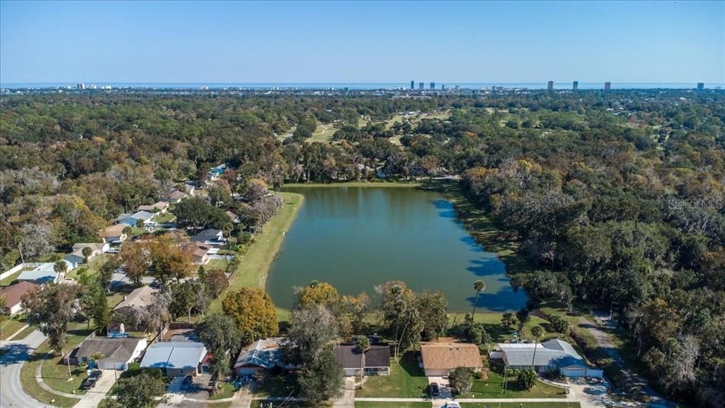 待售: $269,000 (2 贝兹, 2 浴室, 1140 平方英尺)