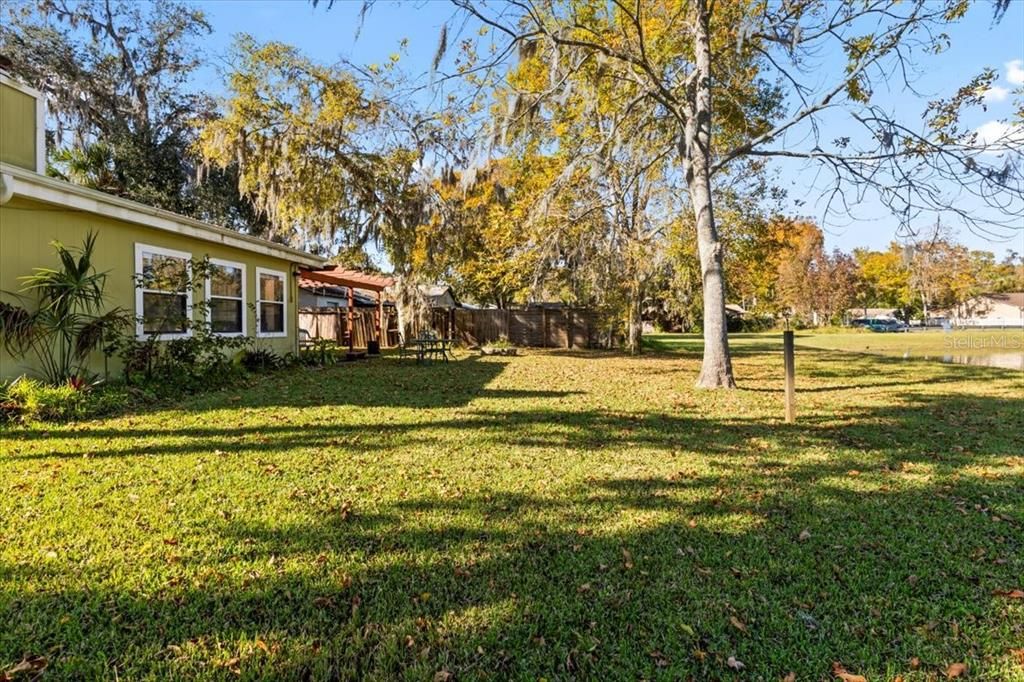 待售: $269,000 (2 贝兹, 2 浴室, 1140 平方英尺)