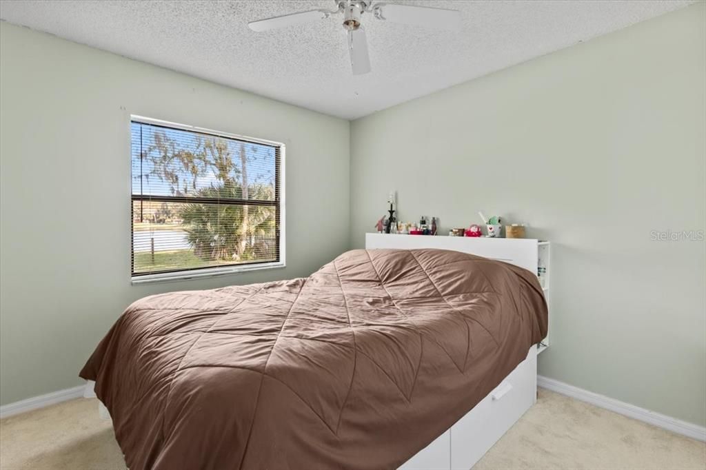 待售: $269,000 (2 贝兹, 2 浴室, 1140 平方英尺)