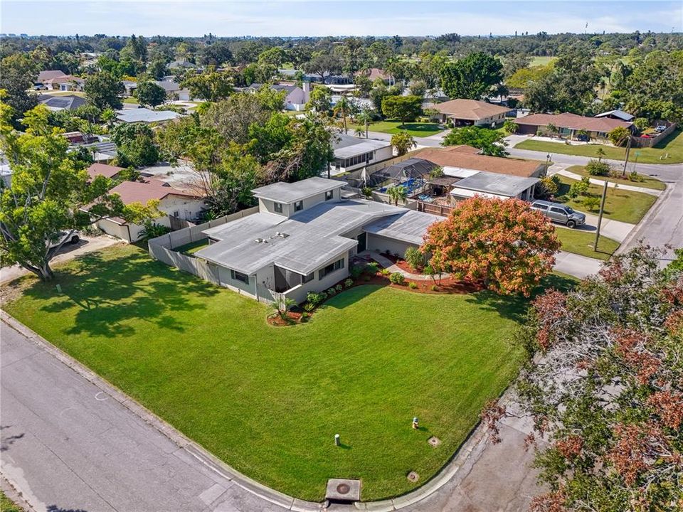 For Sale: $525,000 (5 beds, 2 baths, 2151 Square Feet)