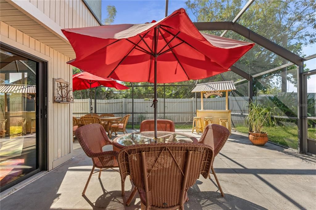 For Sale: $525,000 (5 beds, 2 baths, 2151 Square Feet)