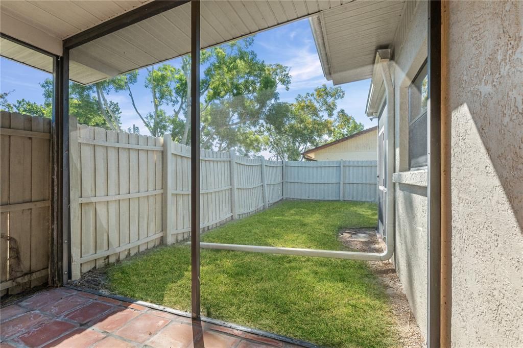 For Sale: $525,000 (5 beds, 2 baths, 2151 Square Feet)