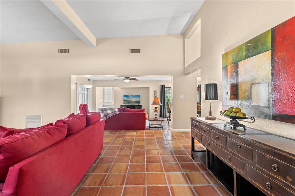 For Sale: $525,000 (5 beds, 2 baths, 2151 Square Feet)