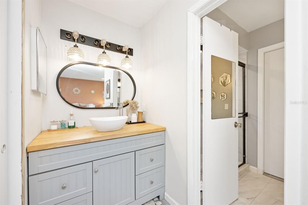 На продажу: $415,000 (3 спален, 2 ванн, 1965 Квадратных фут)