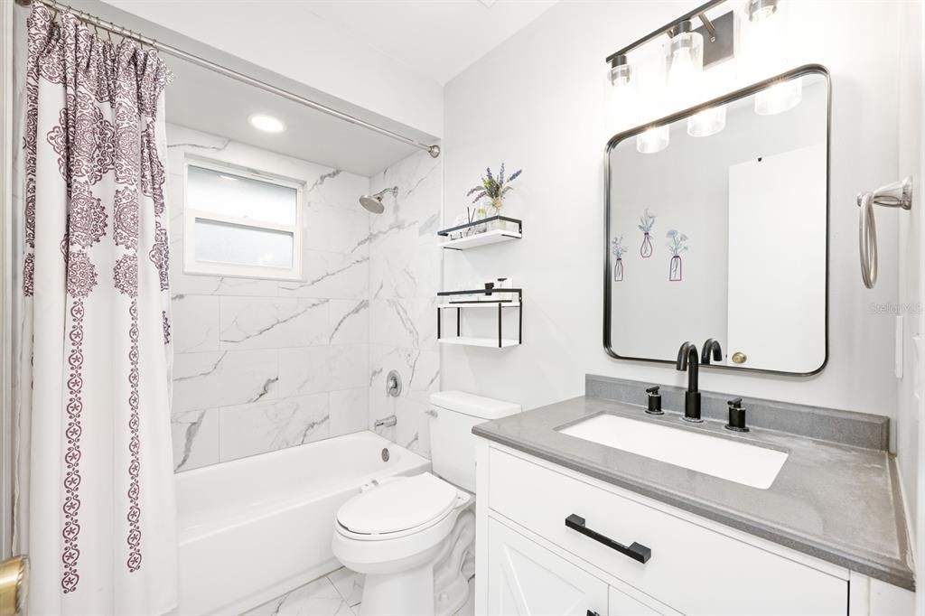 На продажу: $415,000 (3 спален, 2 ванн, 1965 Квадратных фут)