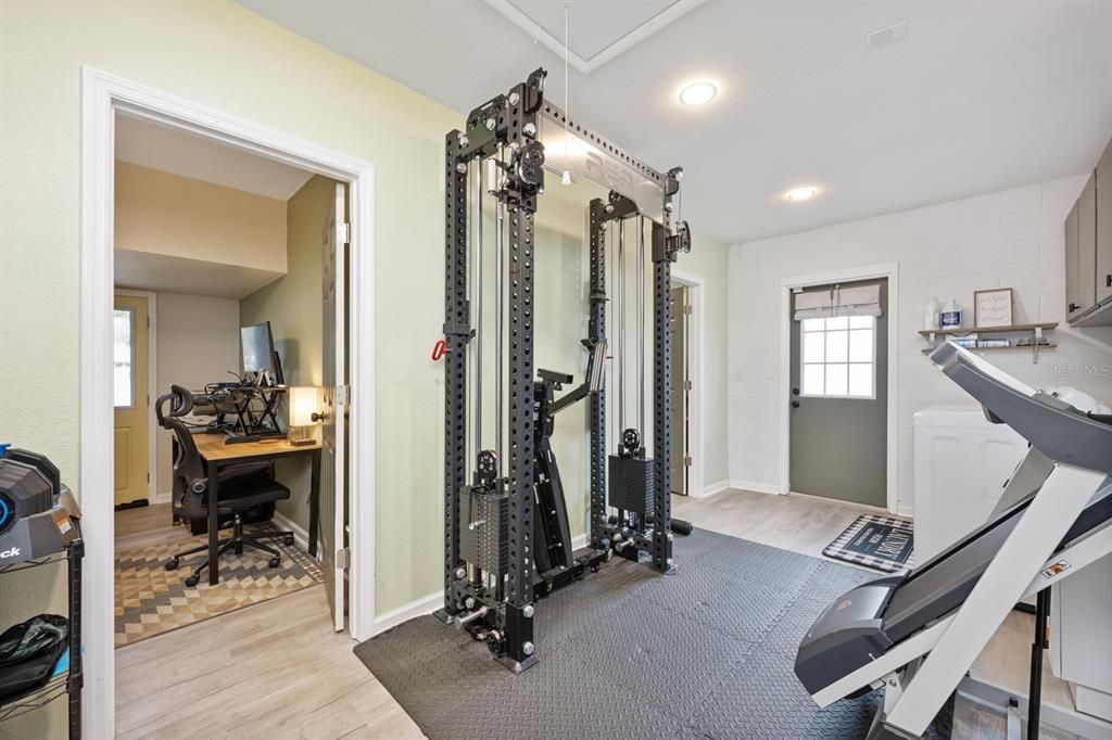 На продажу: $415,000 (3 спален, 2 ванн, 1965 Квадратных фут)