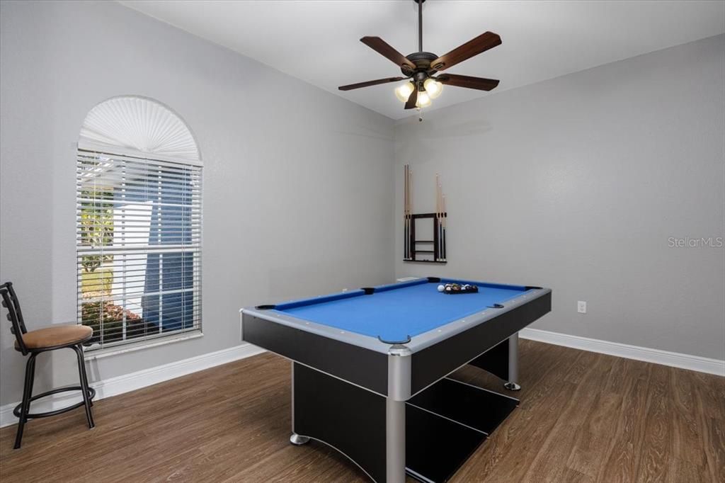 待售: $464,999 (4 贝兹, 2 浴室, 2634 平方英尺)