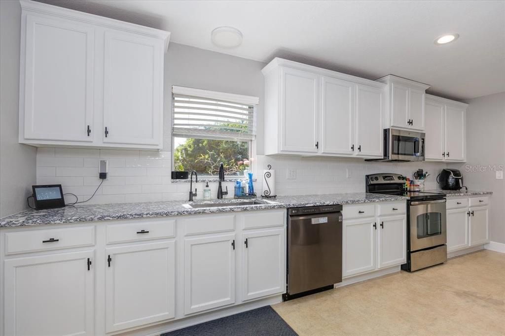 待售: $464,999 (4 贝兹, 2 浴室, 2634 平方英尺)