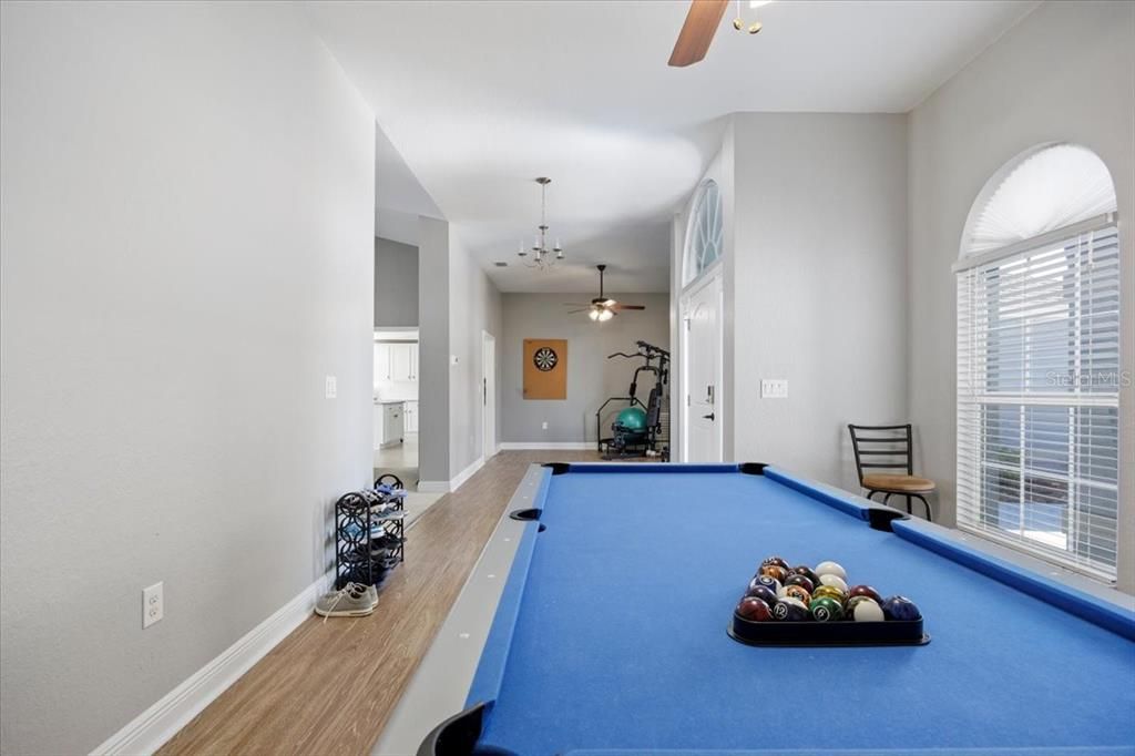 待售: $464,999 (4 贝兹, 2 浴室, 2634 平方英尺)