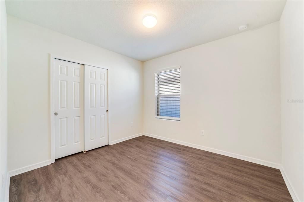 待售: $340,000 (4 贝兹, 2 浴室, 1865 平方英尺)