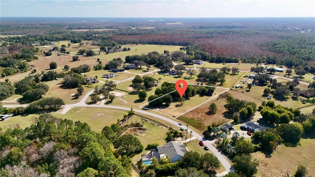 待售: $180,000 (1.78 acres)